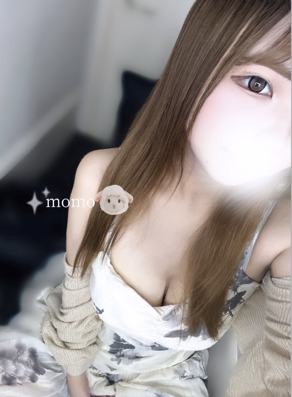 モモ